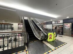 Selegie Road (D7), Retail #570946821